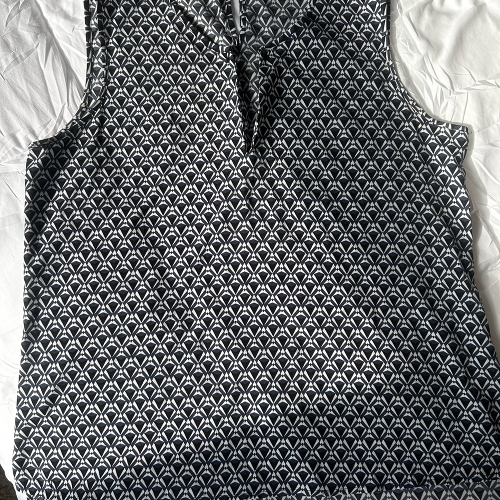 Calvin Klein Gray Sleeveless Mandarin Collar Tank Top